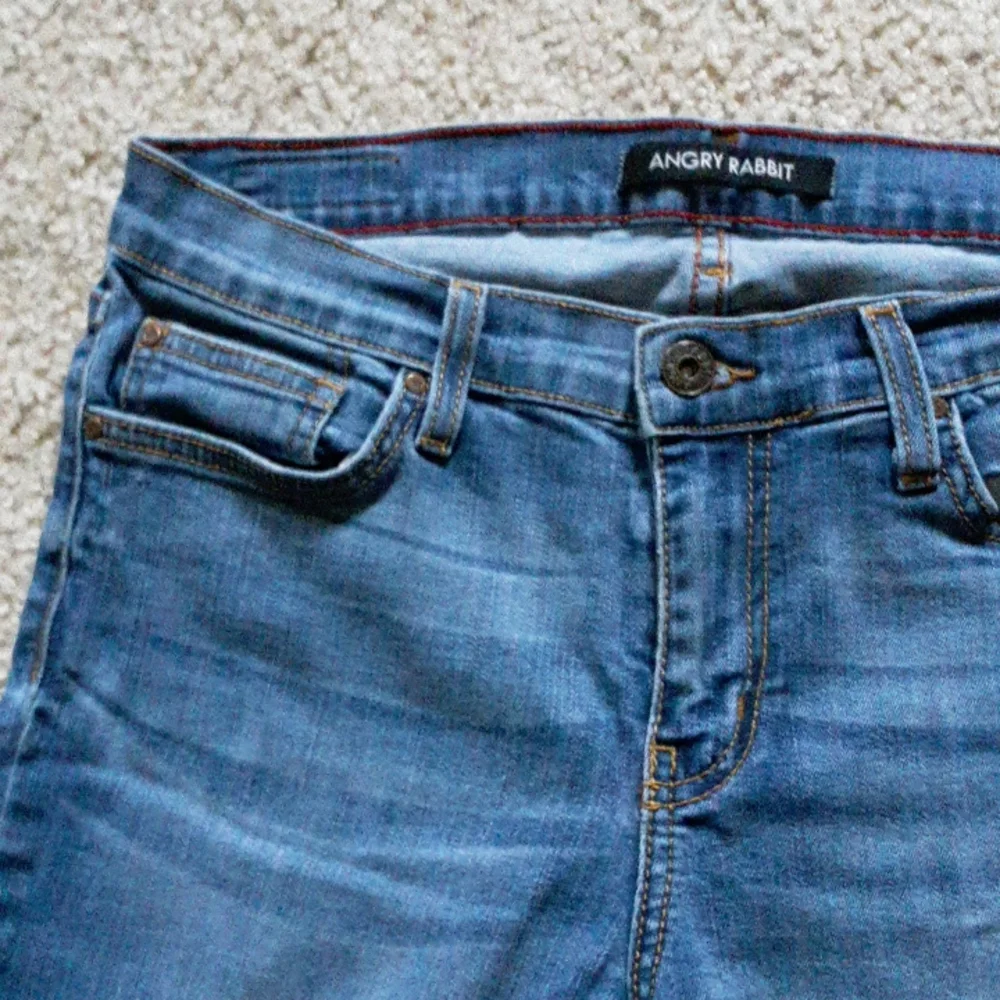 Angry Rabbit Jeans Size 27 - Picture 3 of 3
